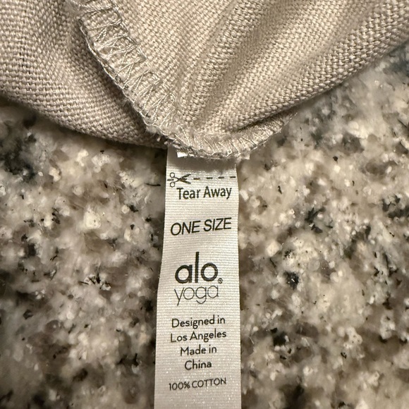 ALO Yoga Black and Gray Patterned Tote Bag - Picture 4 of 5